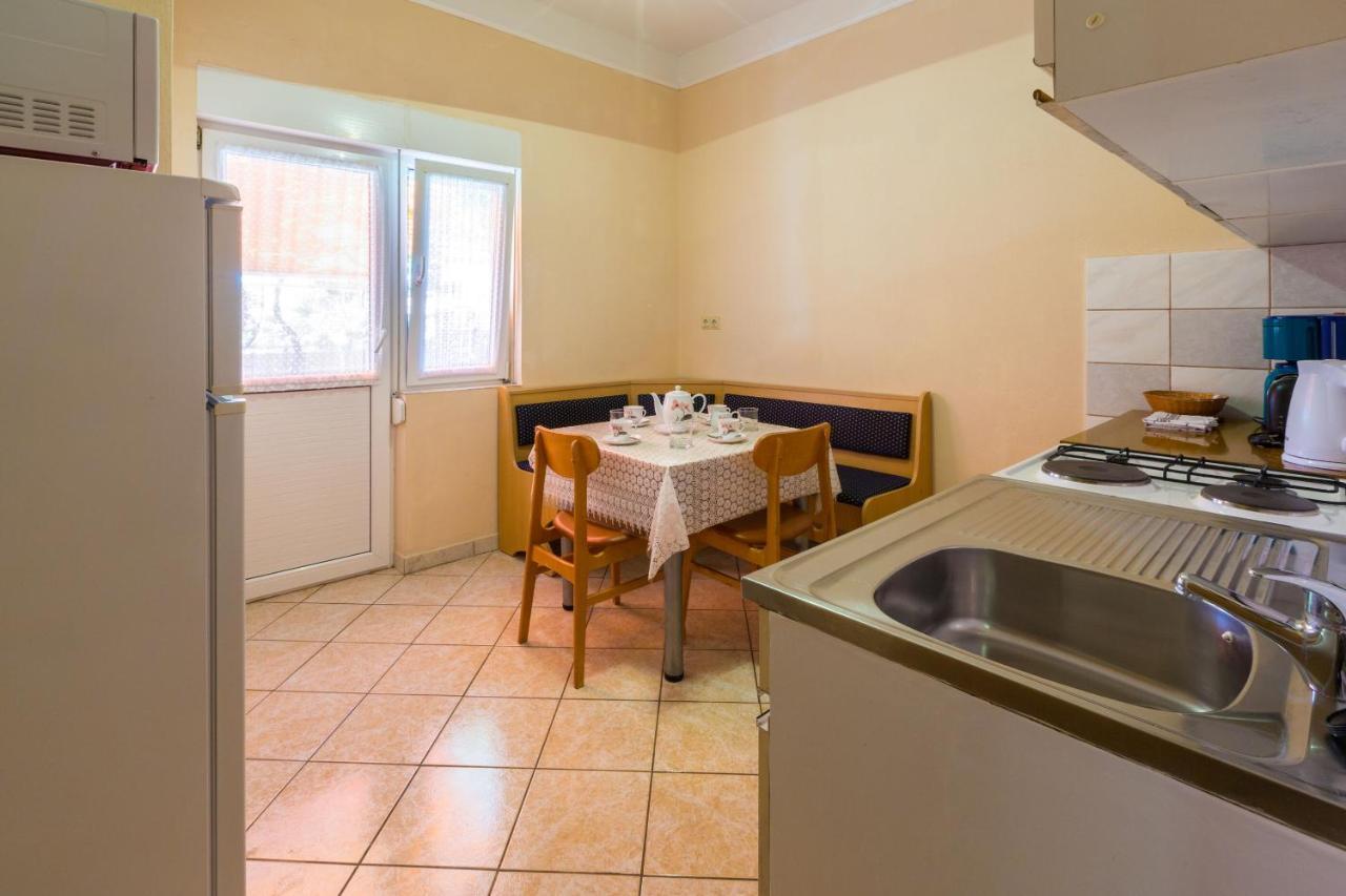 Apartments Matilda Dramalj Extérieur photo