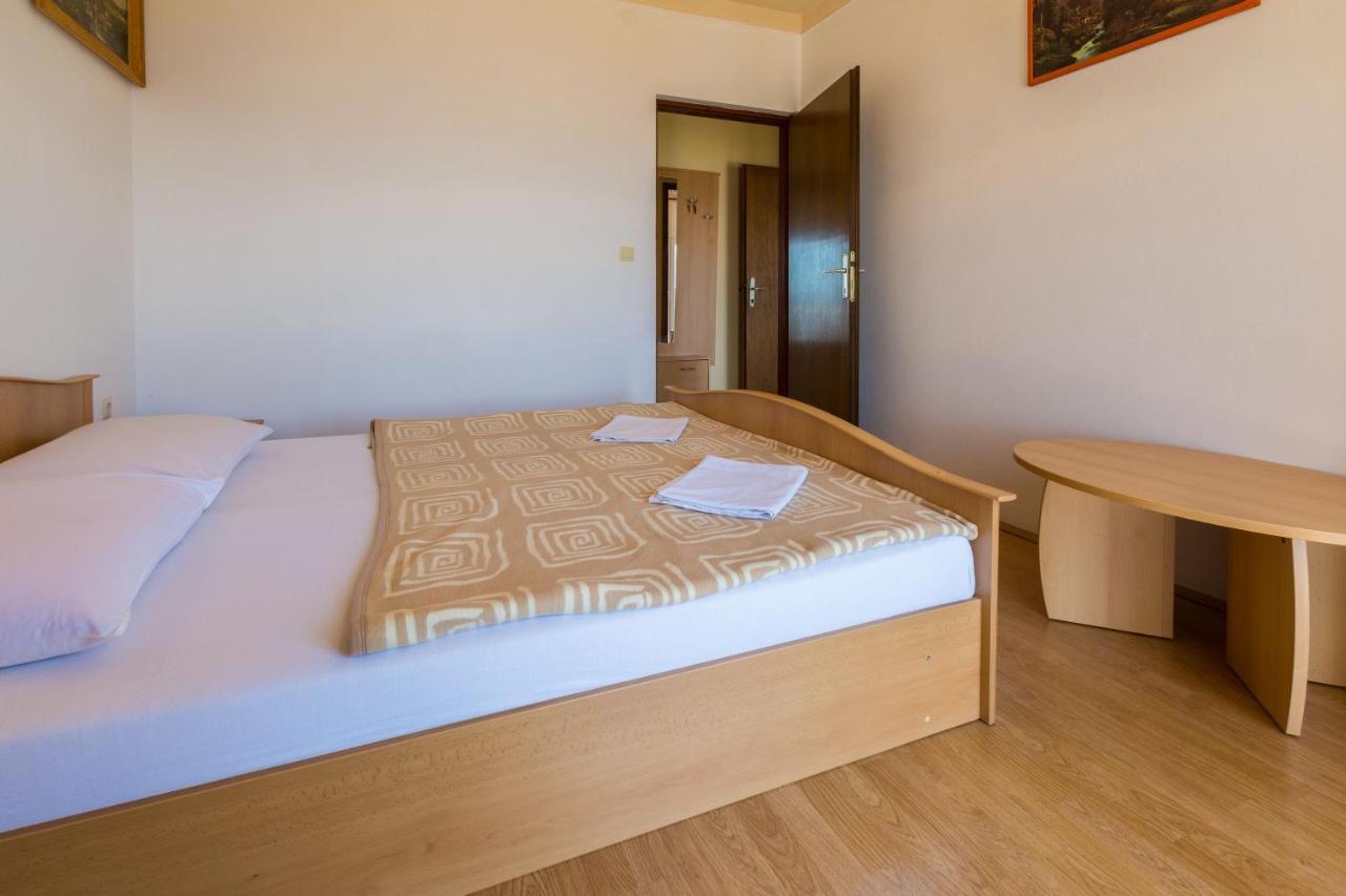 Apartments Matilda Dramalj Extérieur photo